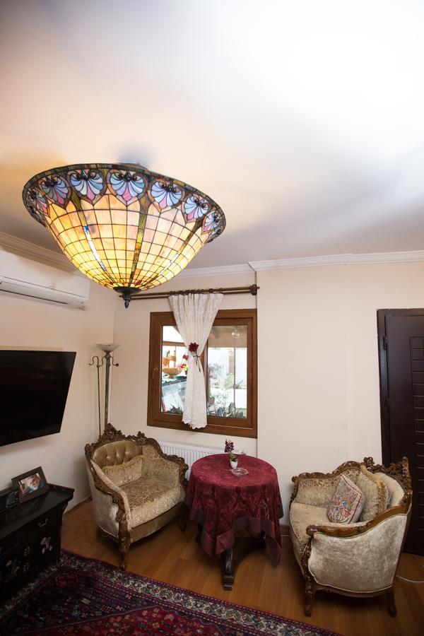 Can Efes Hotel Селчук Екстериор снимка