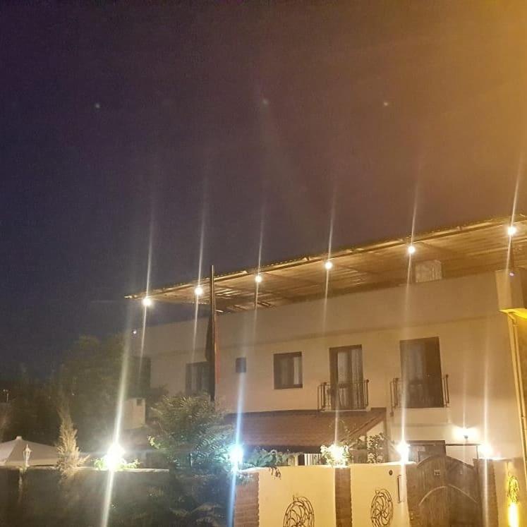 Can Efes Hotel Селчук Екстериор снимка